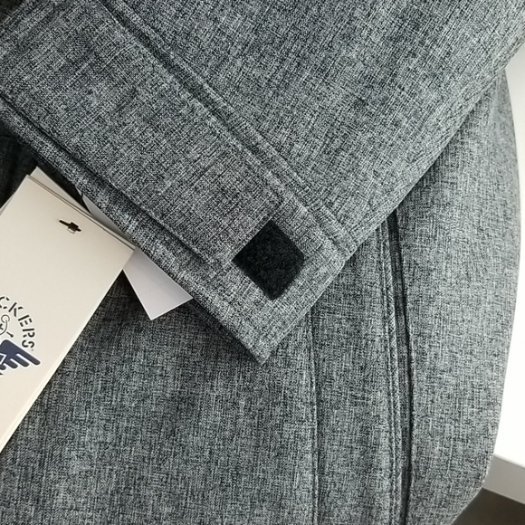 NEW Dockers Men's Soft Shell Performance Gray Quilted Winter Coat Size Medium - Picture 7 of 9